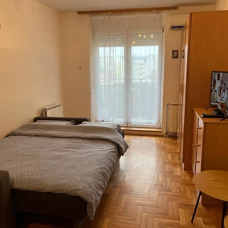 Apartment Studio *